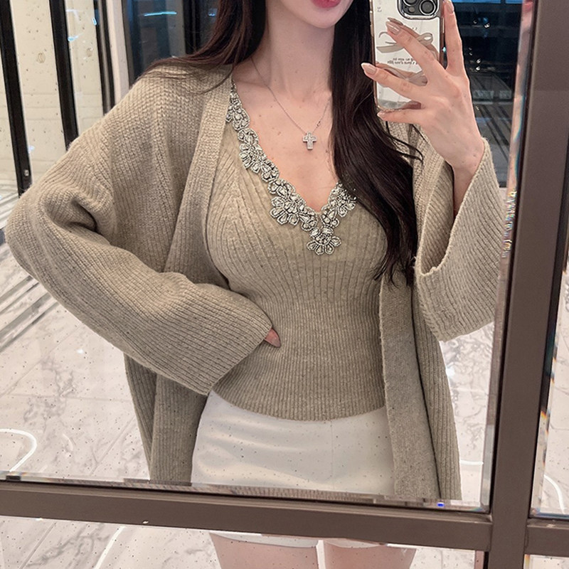 纯欲风春夏时尚镶钻设计性感女人味修身显瘦百搭短款针织背心上衣