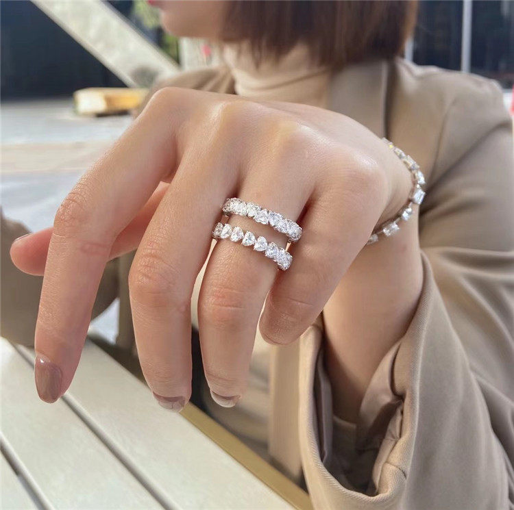 新品设计款女18k金GIA克拉钻石白金玫瑰金满钻心形排戒指精致饰品
