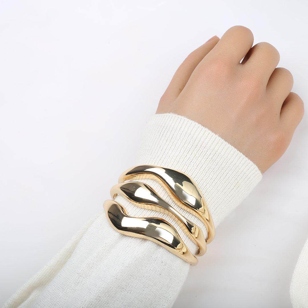 ZA NICHE GLOSSY THREE-LAYER IRREGULAR PERSONALITY OPENING COLD WIND HOLLOW WAVE BRACELET TWIST SENIOR BRACELET FEMALE
