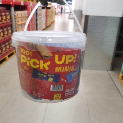 山姆PickUp牛奶巧克力夹心饼干