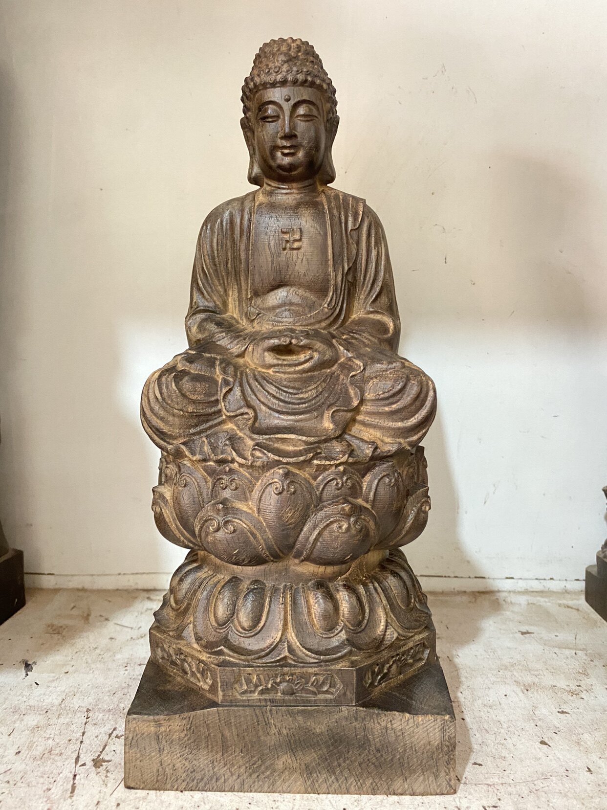 越南沉香原木雕刻大日如来摆件坐佛主家居乔迁摆放工艺品居家摆设