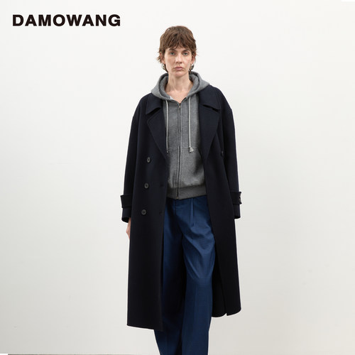 DAMOWANG 2025秋冬新款双排扣羊绒保暖轻盈大衣复古大气风衣女