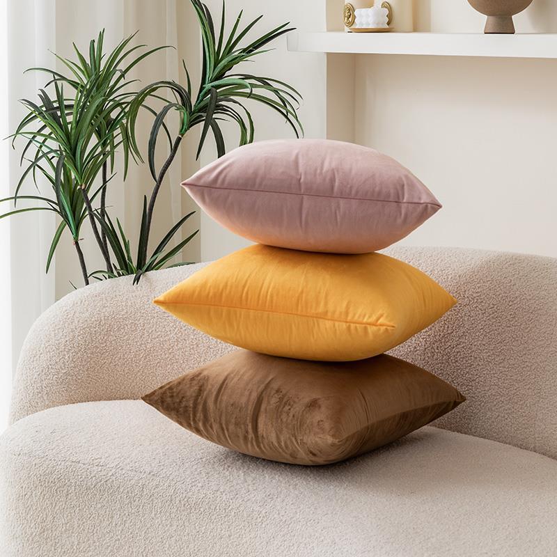 Throwpisofabackunvet