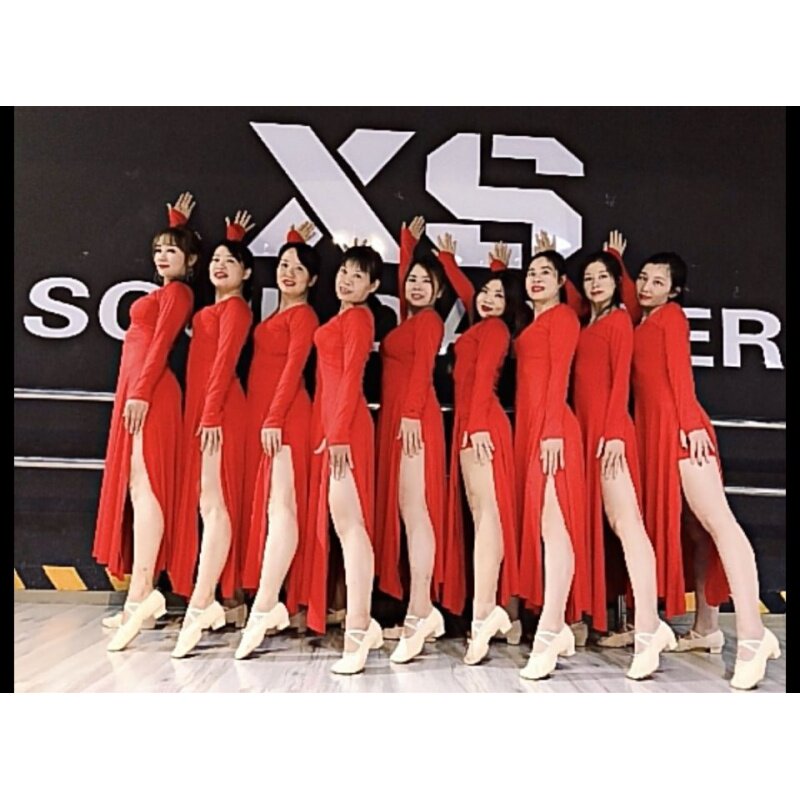 譚元元卡門現代芭蕾舞蹈服我和芭蕾現代舞裙演出服裝表演服車展服在類目 女裝/女士精品, 唐裝/民族服裝/舞臺服裝, 民族服裝/舞臺裝中 - 來自Buy2taobao.com提供專業的淘寶代購服務