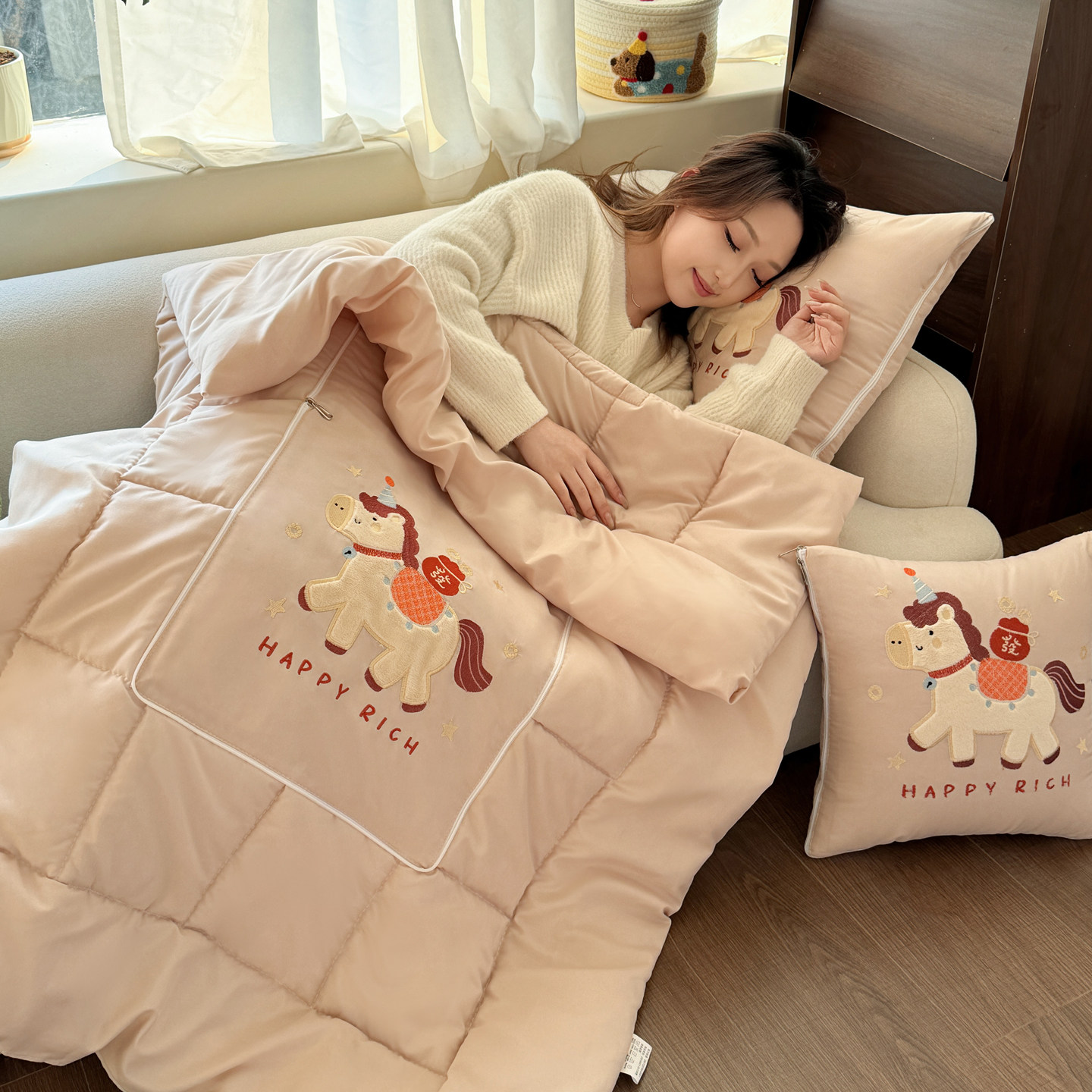 马上有钱 抱枕车用被子两用2026新款二合一车载靠背午睡沙发靠枕