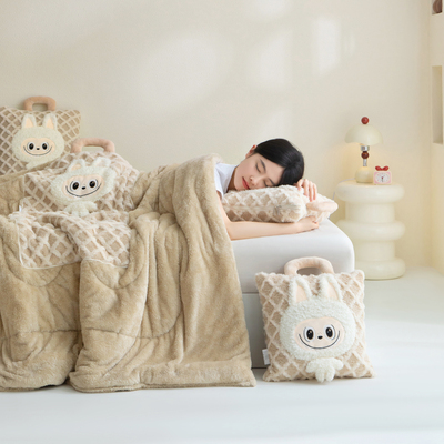 兔毛绒 加厚 抱枕被子两用二合一车用折叠午睡靠枕毯子沙发枕头被