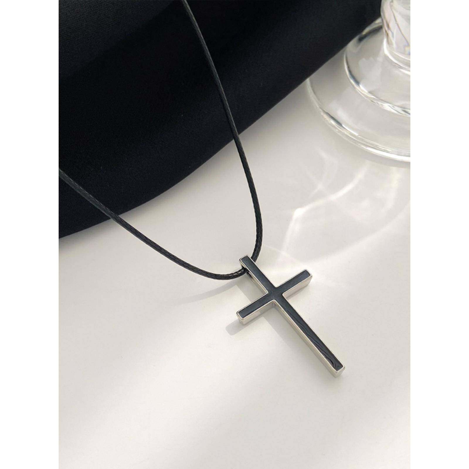 男女项链Vintage cross necklace Simple black classic pendant