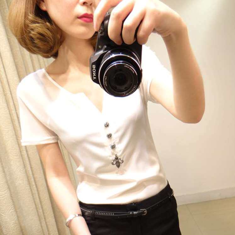 Hot Hong Kong IT2019 summer new pattern V-neck Short sleeved T-shirt Korean Edition Self cultivation Jacobs Mosaic silk jacket Xiaoxinin the Women's clothing/Boutique , T-shirt  category - from Buy2taobao.com to provide professional Taobao agent buy service