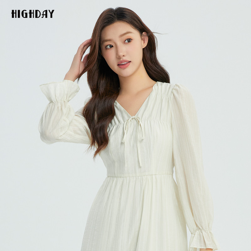 轩日2024商场款修身白月光女裙V领肌理感长袖连衣裙蝴蝶结中长裙,女装/女士精品,连衣裙,淘宝优惠券,粉丝福利购,淘宝优惠卷