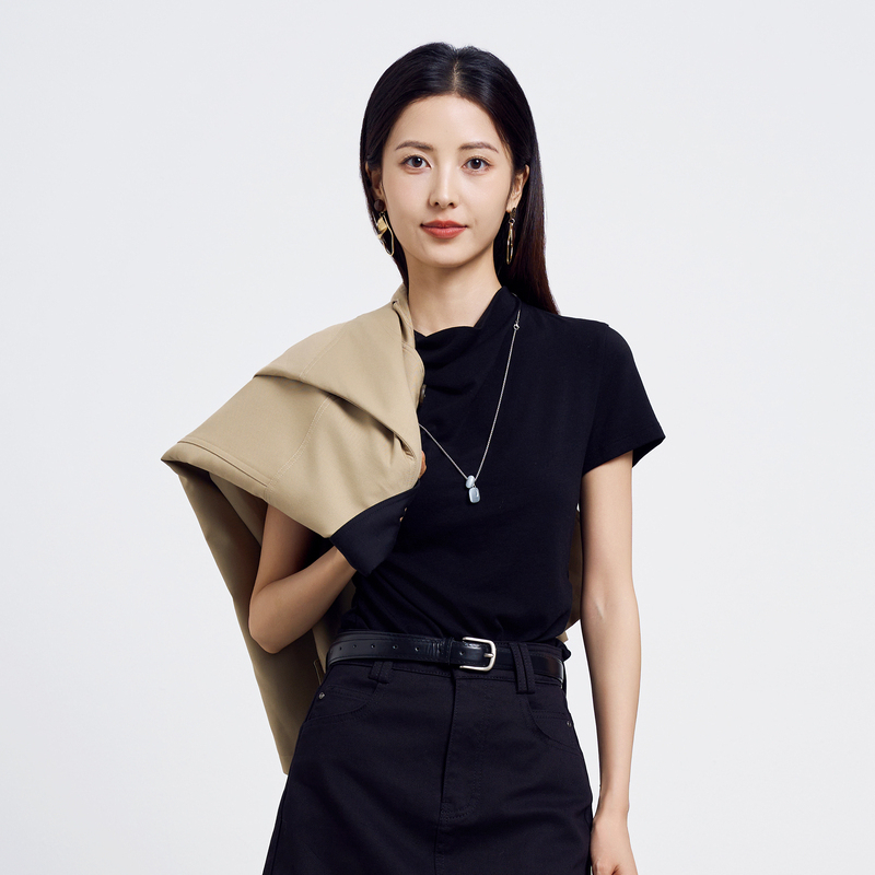 HIGH DAY/轩日黑色半高领短袖T恤2025早秋修身气质显瘦上衣女