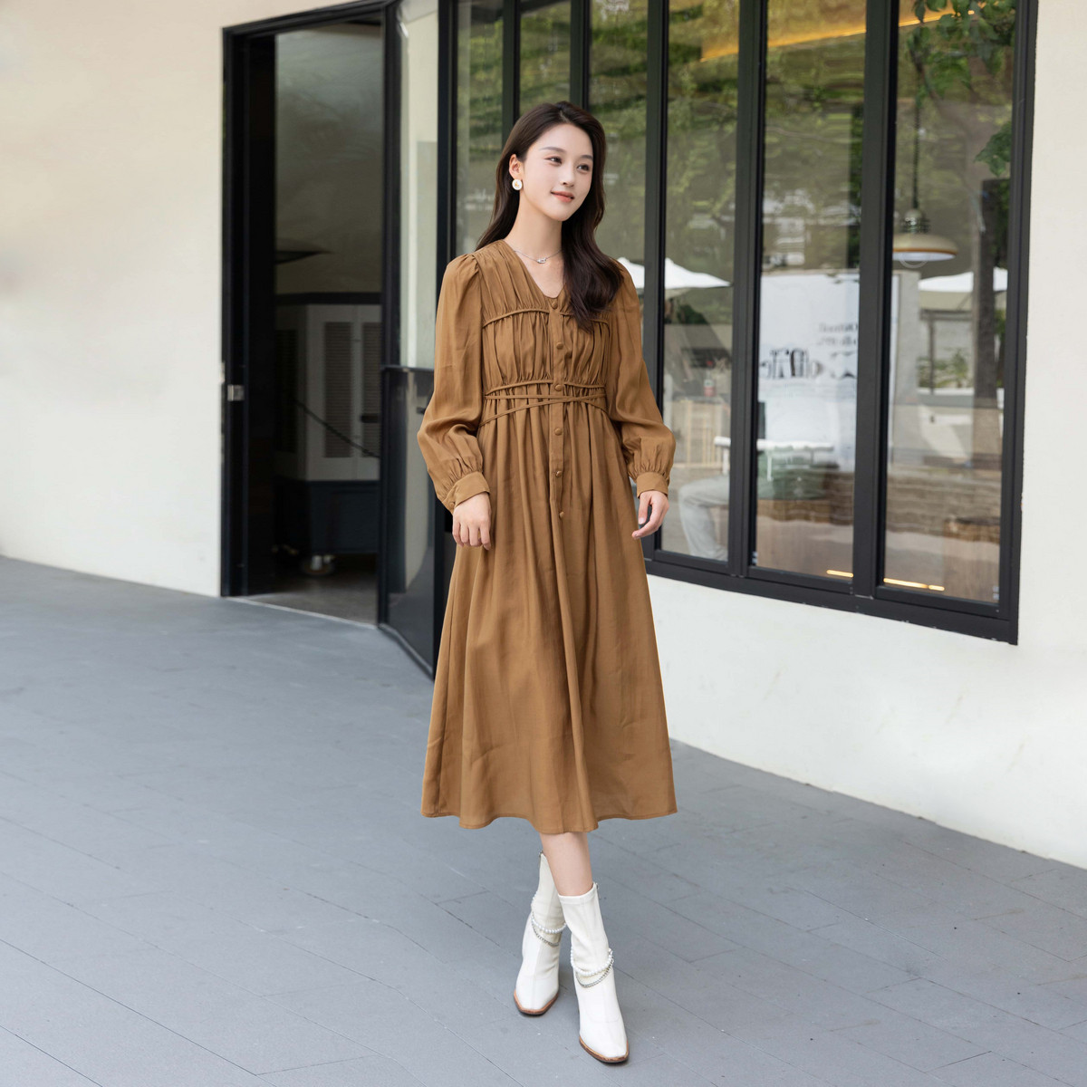 鲁思蒂美拉德长袖连衣裙2026新款女秋季气质显瘦泡泡袖长款裙子