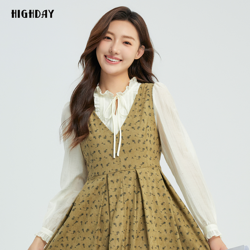 轩日25春商场同款V领灯芯绒背心裙女文艺小花修身中长无袖连衣裙