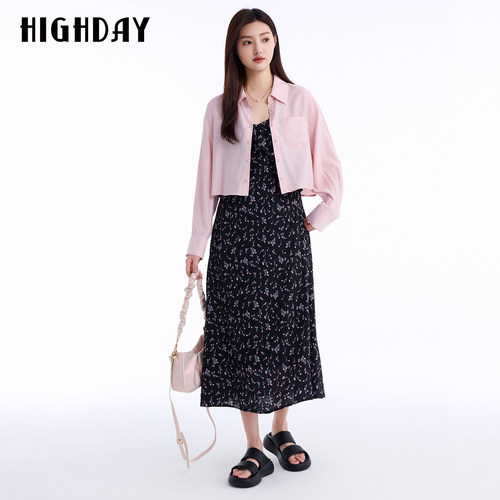 HIGHDAY轩日2026夏新款黑色碎花吊带连衣裙女法式温柔风收腰显瘦
