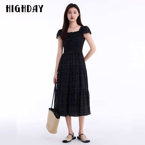 HIGHDAY轩日2026夏新款黑色碎花方领连衣裙女揽收腰显瘦泡泡袖