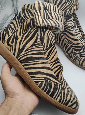 外贸男鞋大码mmm鞋子休闲运动鞋灰色红色马毛高帮时尚德训鞋时尚