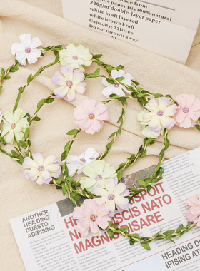 跨境热卖 超仙绕手花环四朵花OPP装饰手链花环系演出翅膀花环套装