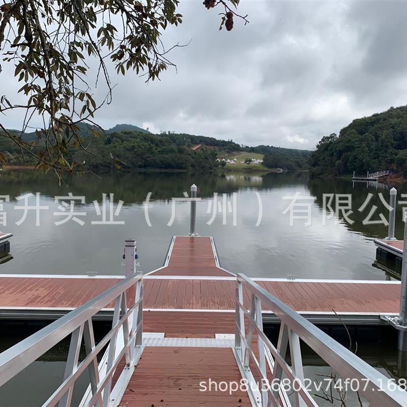 人工湖水上栈道铝合金浮桥 公园观光钢结构塑木码头 铝合金引桥