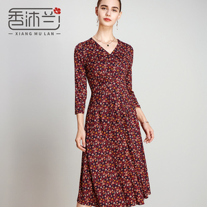 香沐兰2026年春装新款洋气中老年女装连衣裙时尚妈妈修身显瘦长裙