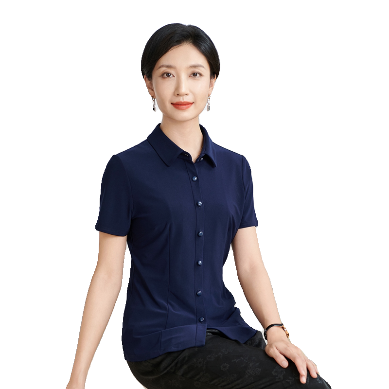 香沐兰修身时尚妈妈装
