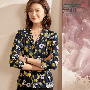 香沐兰2025新款中老年女印花衬衣妈妈春装女士长袖衬衫