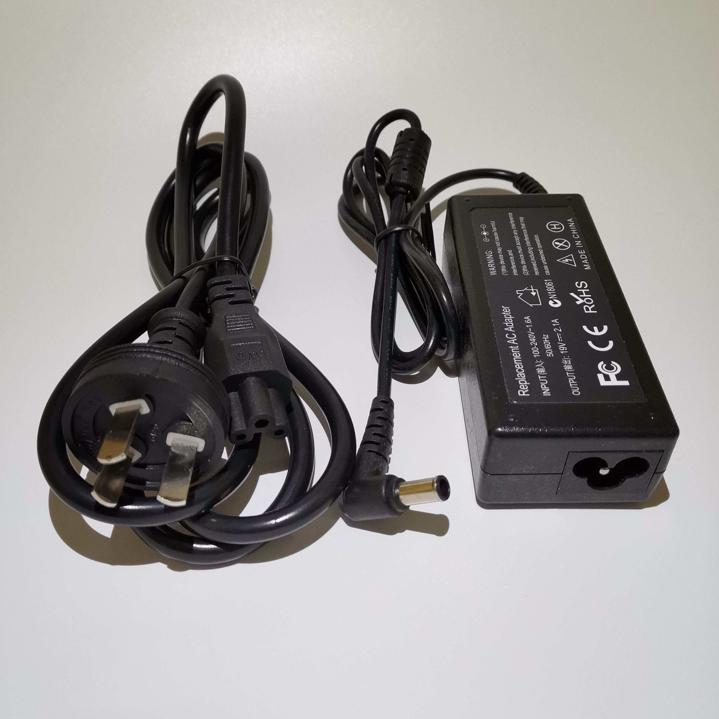 LG 19V2.53A电源适配器显示器48W48.07W欧规6.0带针