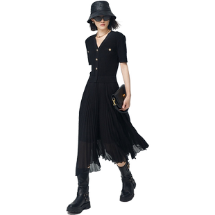 【折扣新降】FF仿佛夏季针织黑色连衣裙气质优雅收腰修身设计感