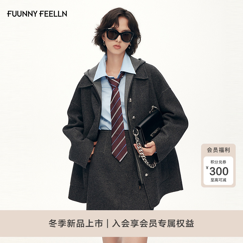 FF仿佛真两件猫耳毛呢大衣