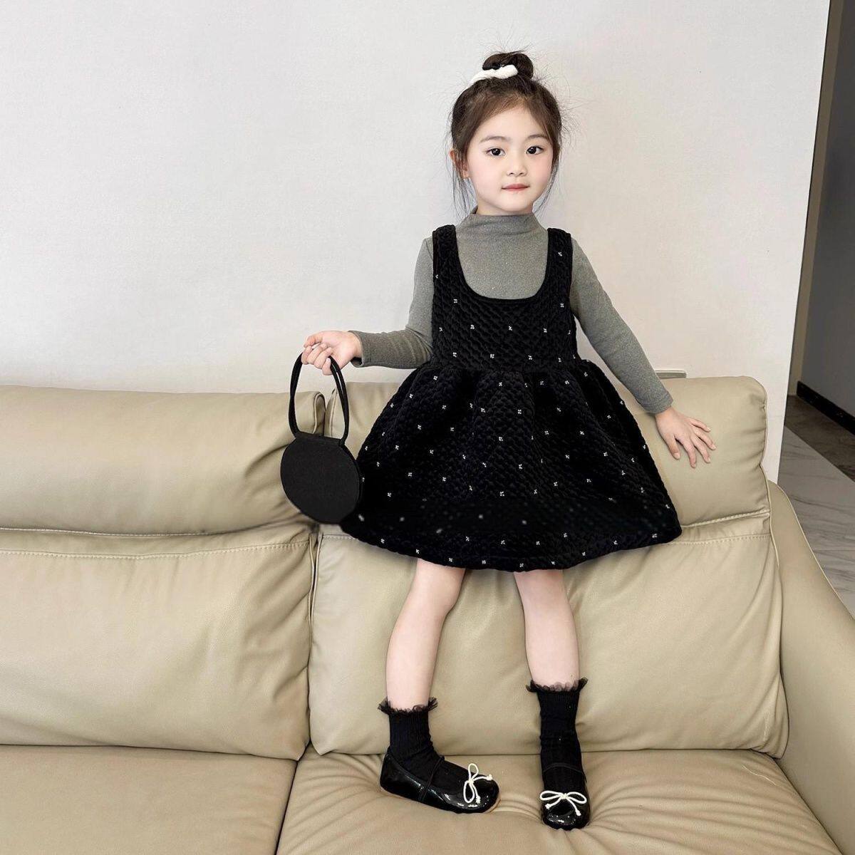 女童加厚连衣裙2026秋冬新款加棉丝绒裙儿童韩版洋气背心裙两件套