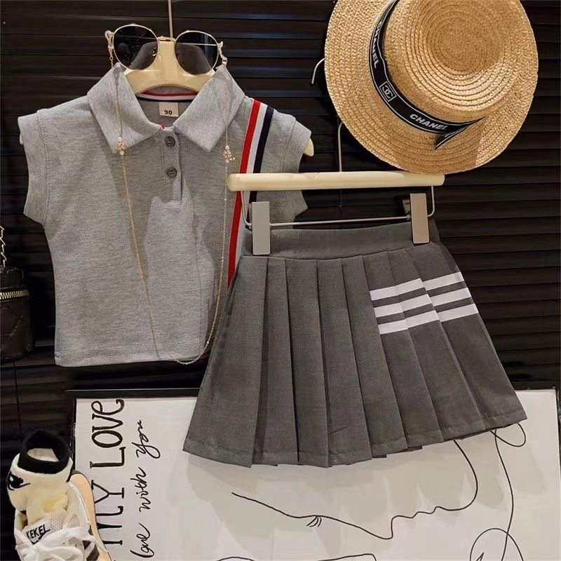 2025夏季女童休闲学院风翻领polo衫运动套装韩版百褶裙夏天两件套图片