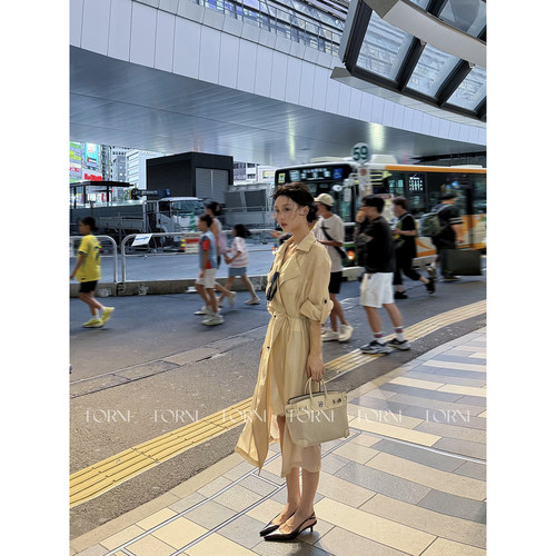 莱赛尔醋纤垂坠感中长款风衣外套