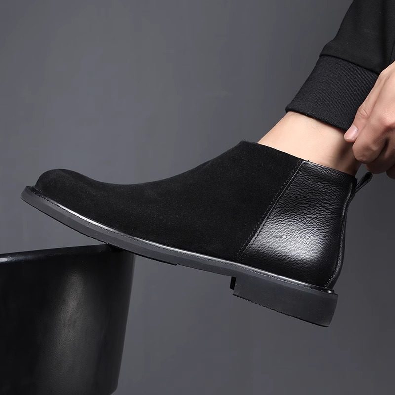 马丁靴男秋冬加绒2024新款休闲尖头皮鞋男款真皮一脚蹬切尔西短靴