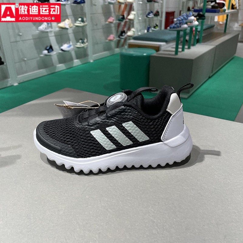 阿迪达斯童鞋透气舒适休闲运动鞋