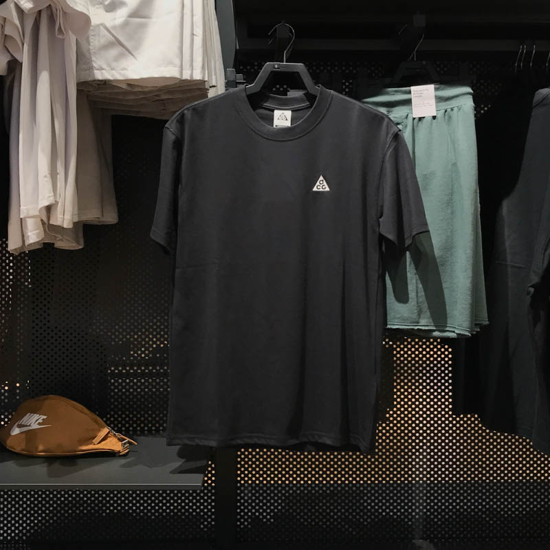 Nike耐克男子2025夏季新款ACG时尚百搭户外休闲短袖T恤HJ0799-010