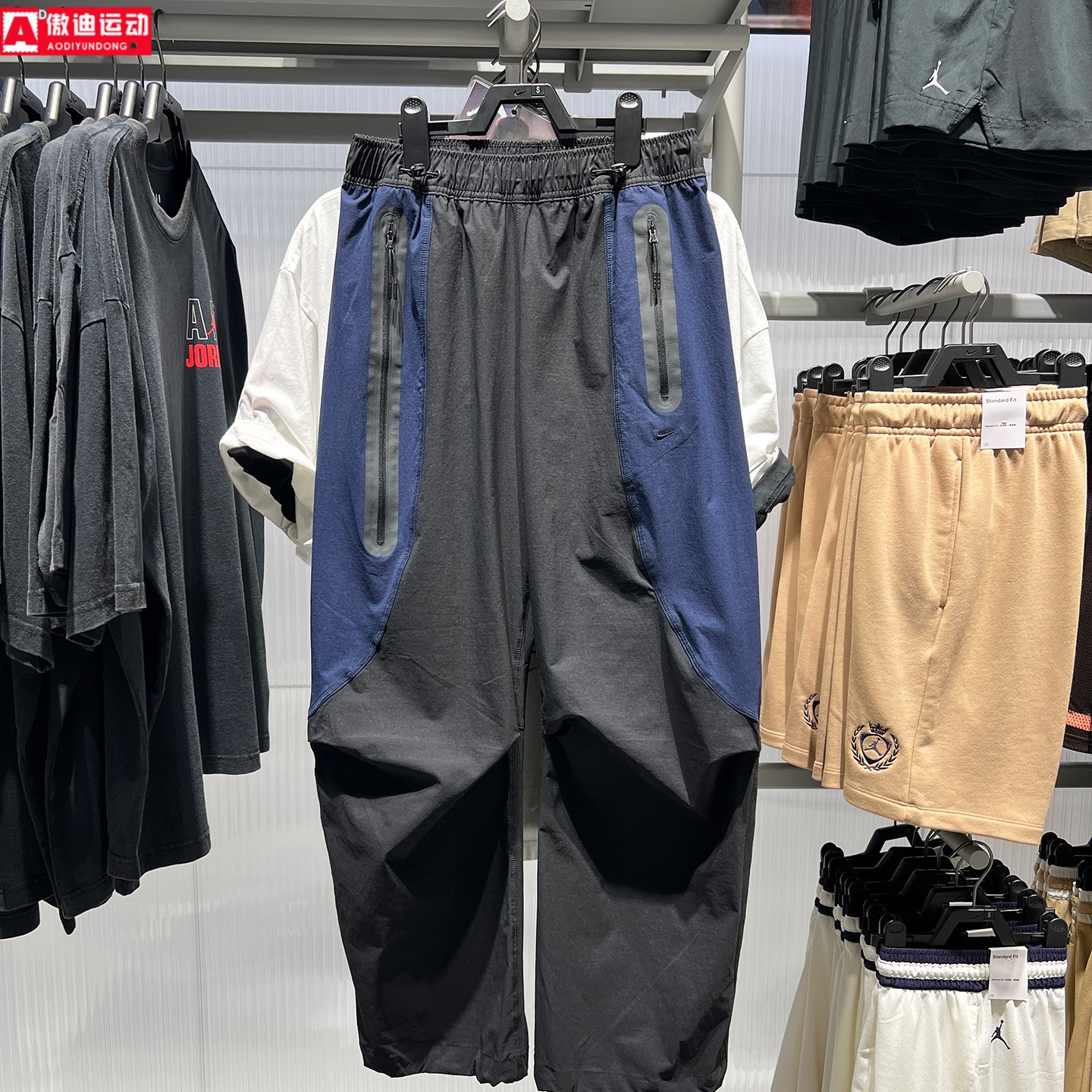 Nike耐克男装2026秋季款梭织速干拉链口袋运动休闲长裤IU7503-010