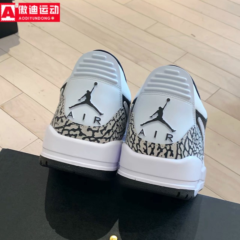 耐克篮球鞋经典魔术贴运动鞋