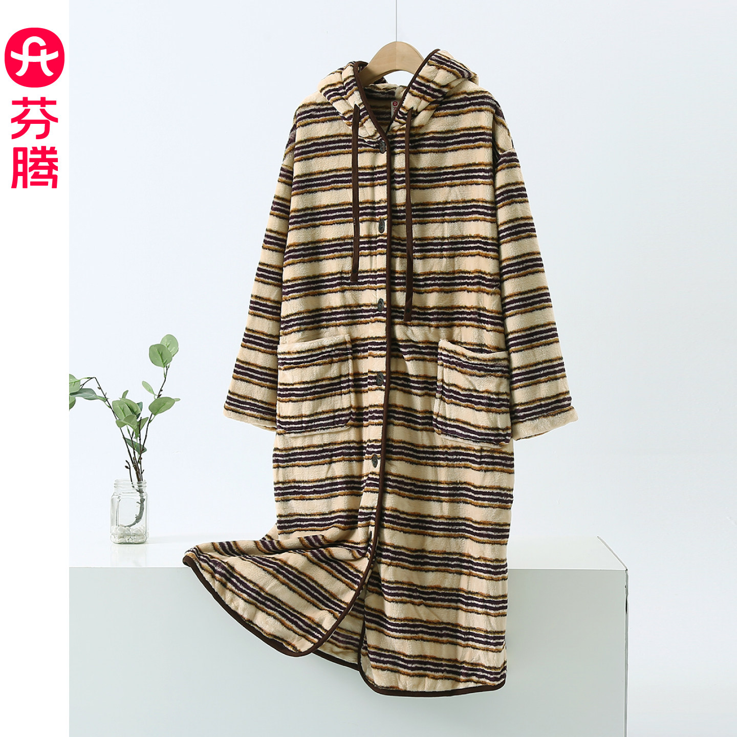 芬腾女士睡袍秋冬季珊瑚绒连帽睡衣保暖法兰绒加绒大码家居服睡裙