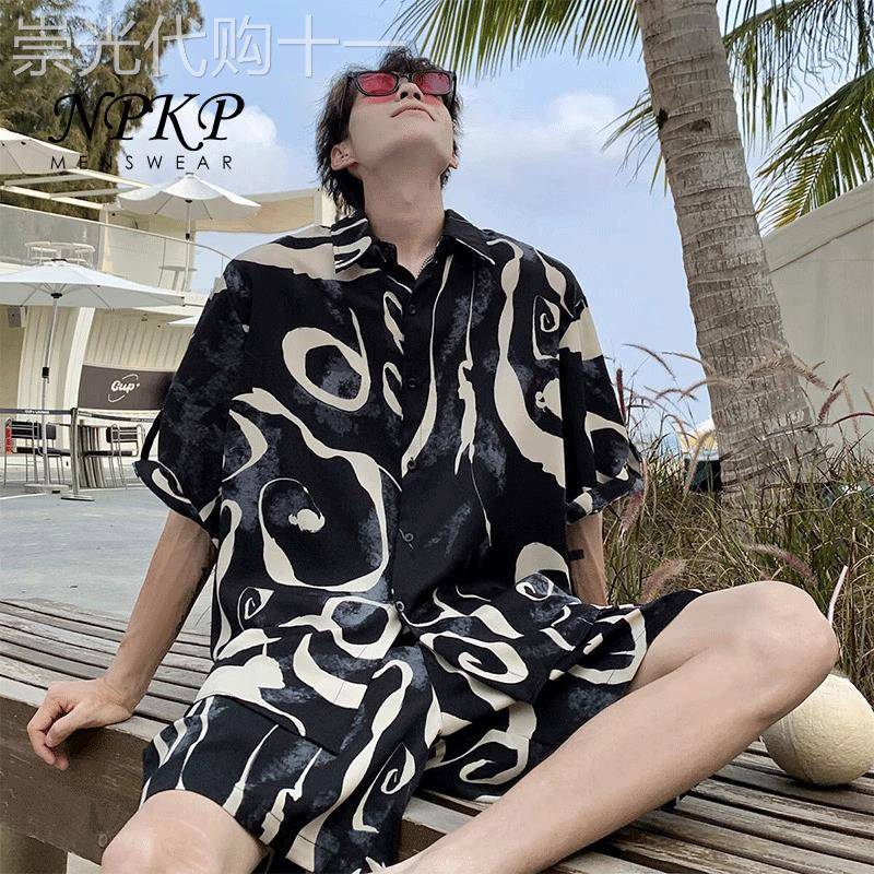 海边度假冰丝套装男夏季薄款宽松休闲痞帅短裤衬衫沙滩两件套男装