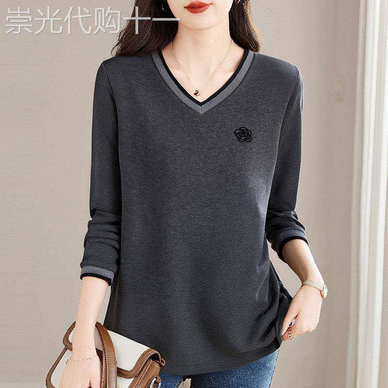 宽松长袖t恤女士早秋季新款妈妈上衣胖mm大码女装洋气v领打底衫