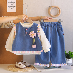 女童春装牛仔马甲套装2026新款儿童春季巨好看宝宝漂亮穿搭三件套