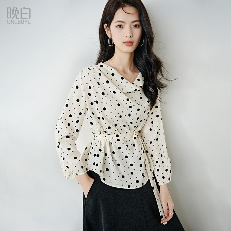 晚白【轻职场波点上衣】2026春时尚荡领系带收腰轻薄垂顺知性衬衫,女装/女士精品,衬衫,淘宝优惠券,粉丝福利购,淘宝优惠卷