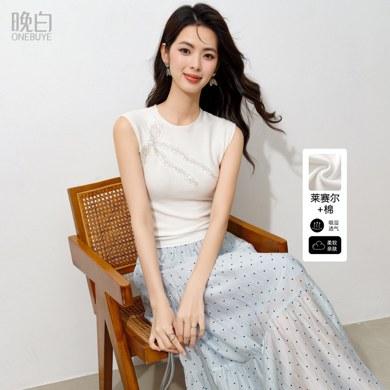 晚白莱赛尔棉钉珠蝴蝶针织背心女