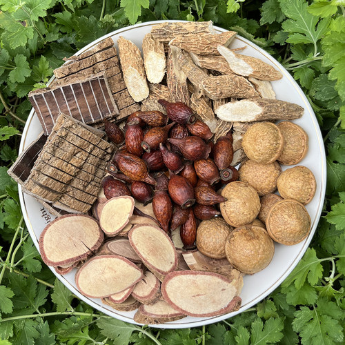 四川杜仲金樱子石头果牛大力千斤拔怀牛膝泡酒五件套煲汤材料泡茶