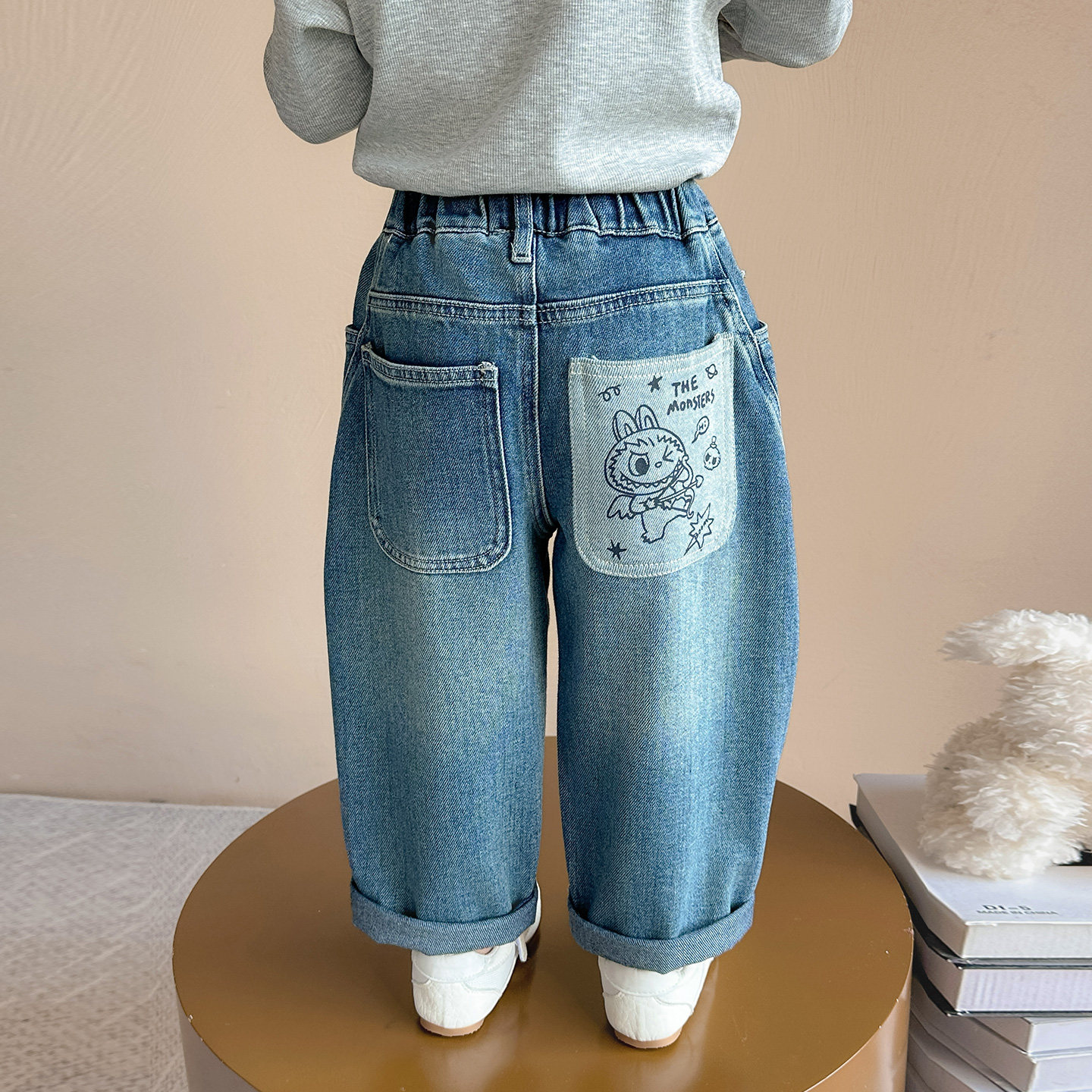 儿童黑色牛仔裤女潮酷女生经典休闲潮款搭配舒服春秋甜美简约洋气