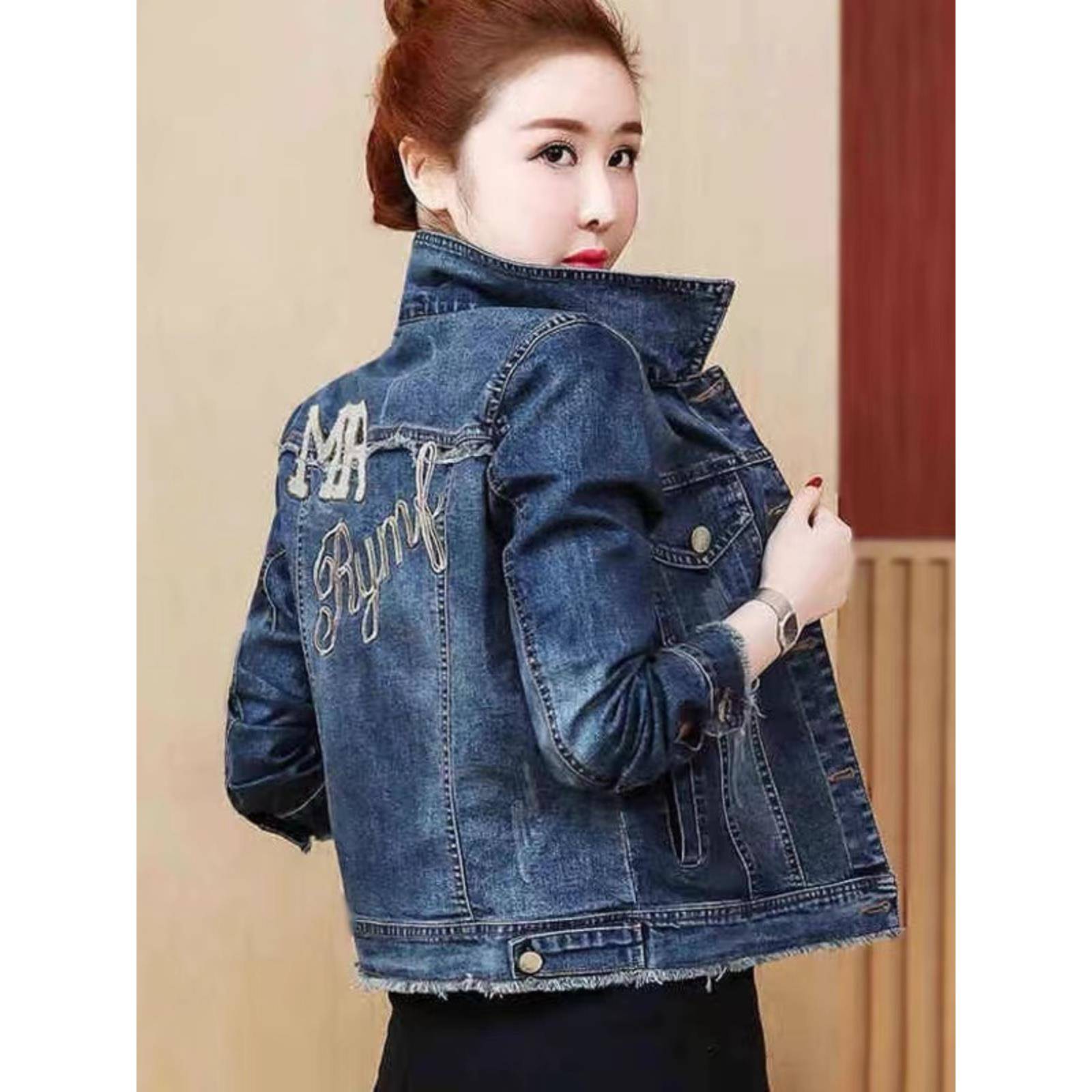欧洲站2025年春秋新款大码显瘦弹力牛仔外套女短款刺绣夹克上衣潮