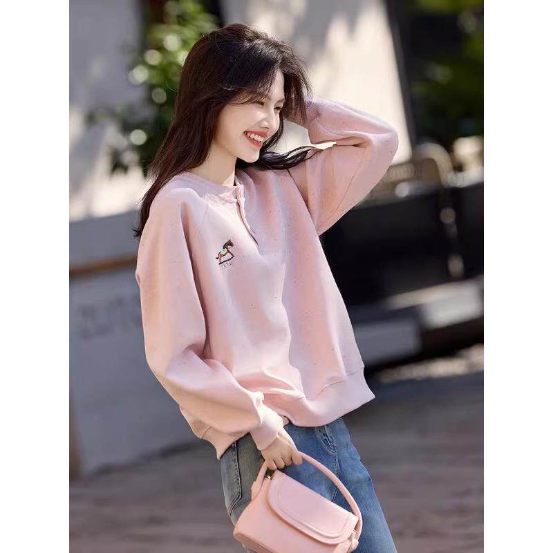 香港TIMO减龄刺绣上衣小个子卫衣女2026新款今年流行爆款春季外套