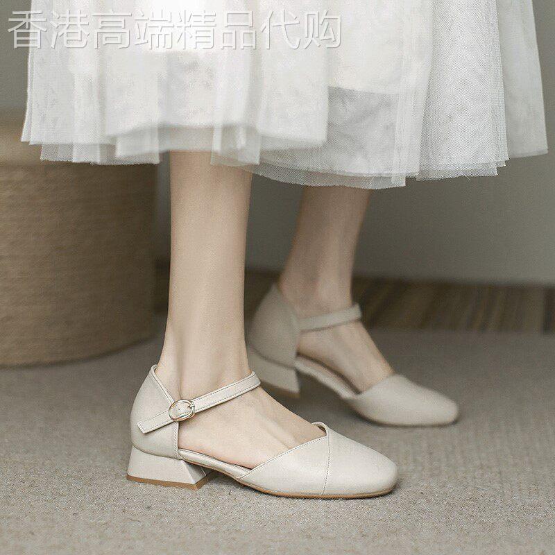 包头凉鞋女2026年夏季新款低跟仙女风淑女粗跟一字带时装罗马单鞋