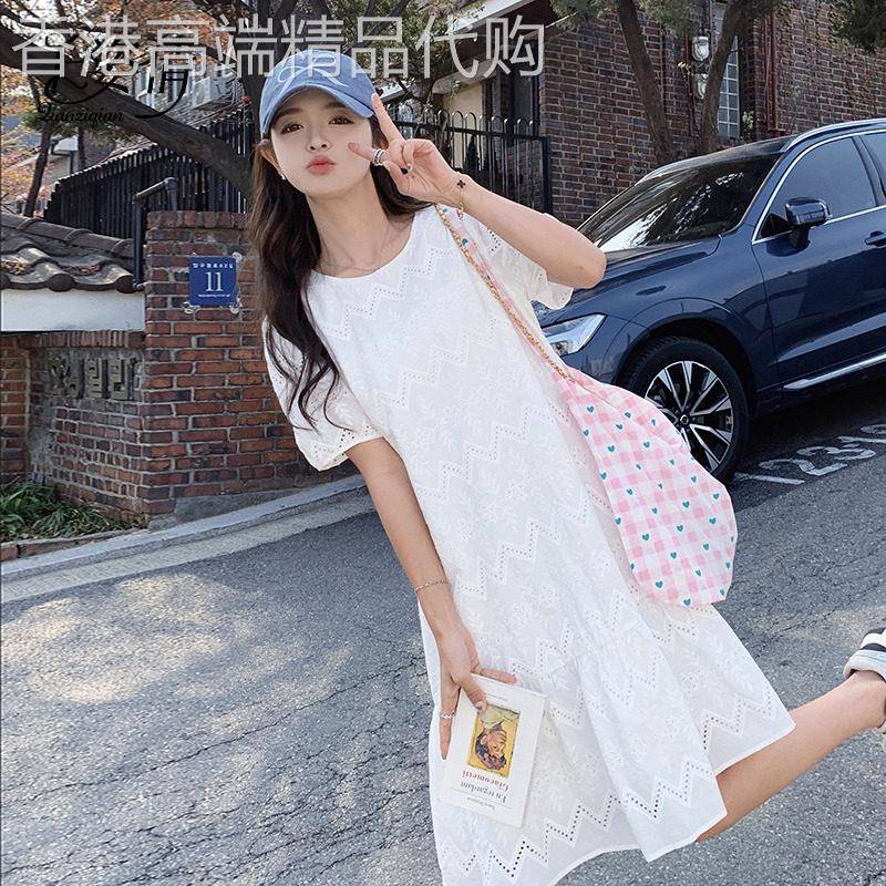 法式镂空白色连衣裙女夏2026新款泡泡袖清新甜美宽松休闲拼接中裙