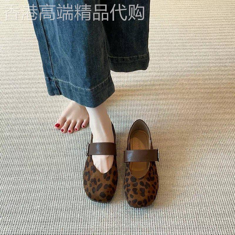 法式复古羊皮版豹纹一字扣带玛丽珍鞋女圆头内增高平底单鞋奶奶鞋