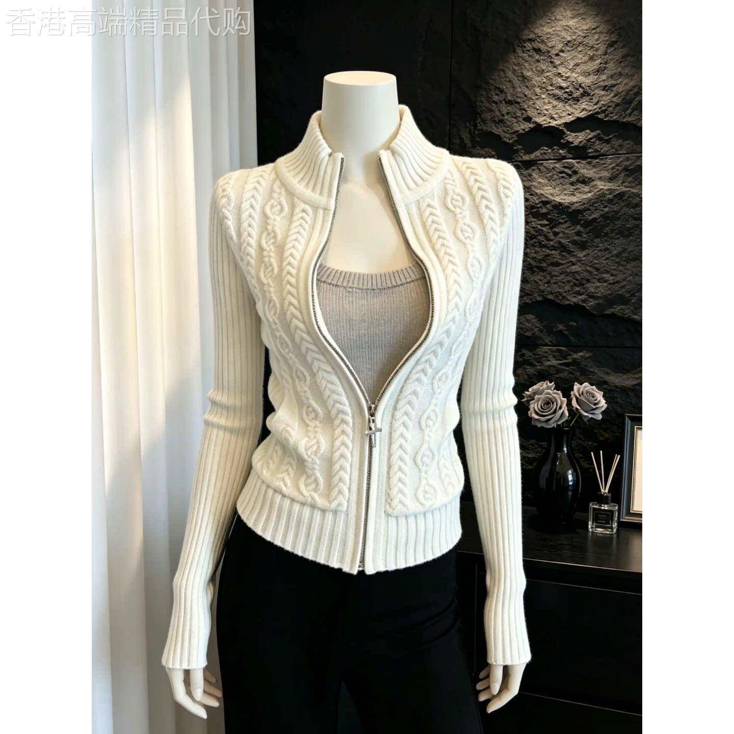 高级感米白色麻花拉链修身针织开衫女2026秋季独特绝美半高领上衣
