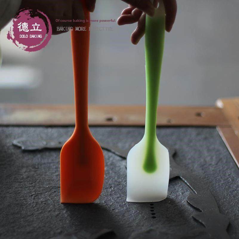 Baking tools cake silicone spatula cream spatula oil brush